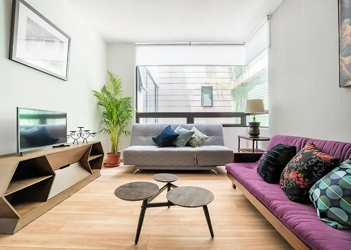 Heart Of The City, Apartment