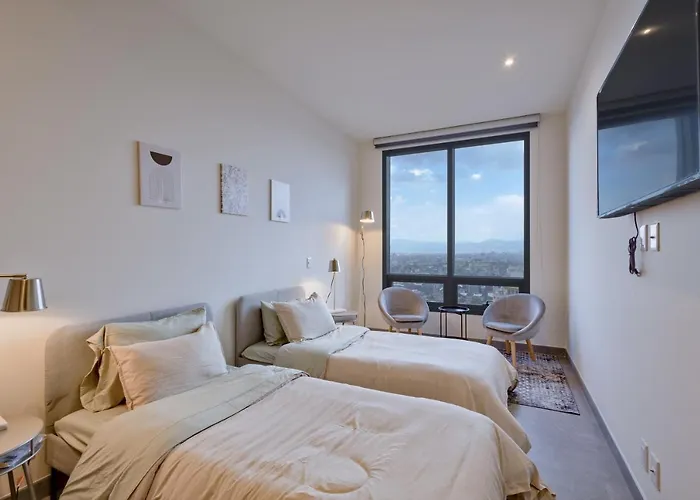 Stylish 2-Bedroom Apartment In Begrand Reforma