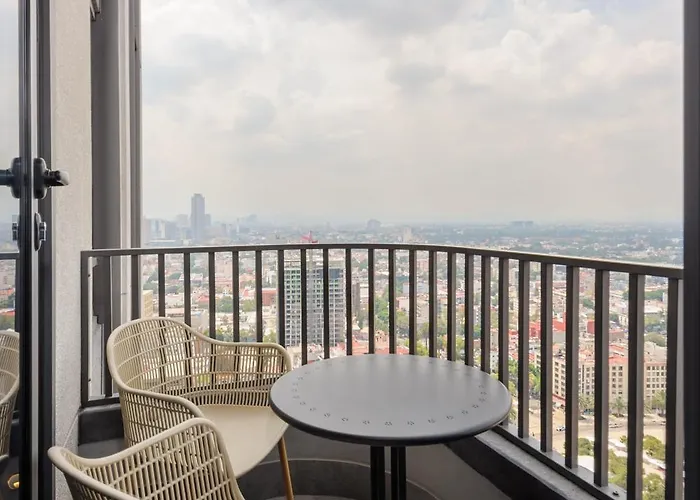 Mesmerizing Loft With Stunning City View In Cuauhtemoc