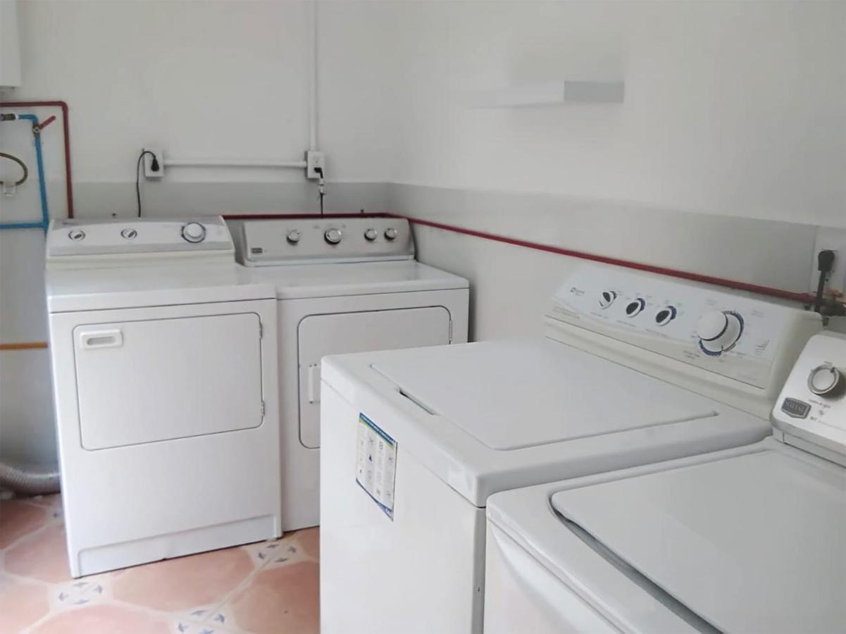 Casa Donceles Apt 8, Prime Location, Super Spacious!! Apartment *