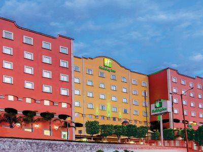 Hotel Ramada By Wyndham Ciudad De Perinorte