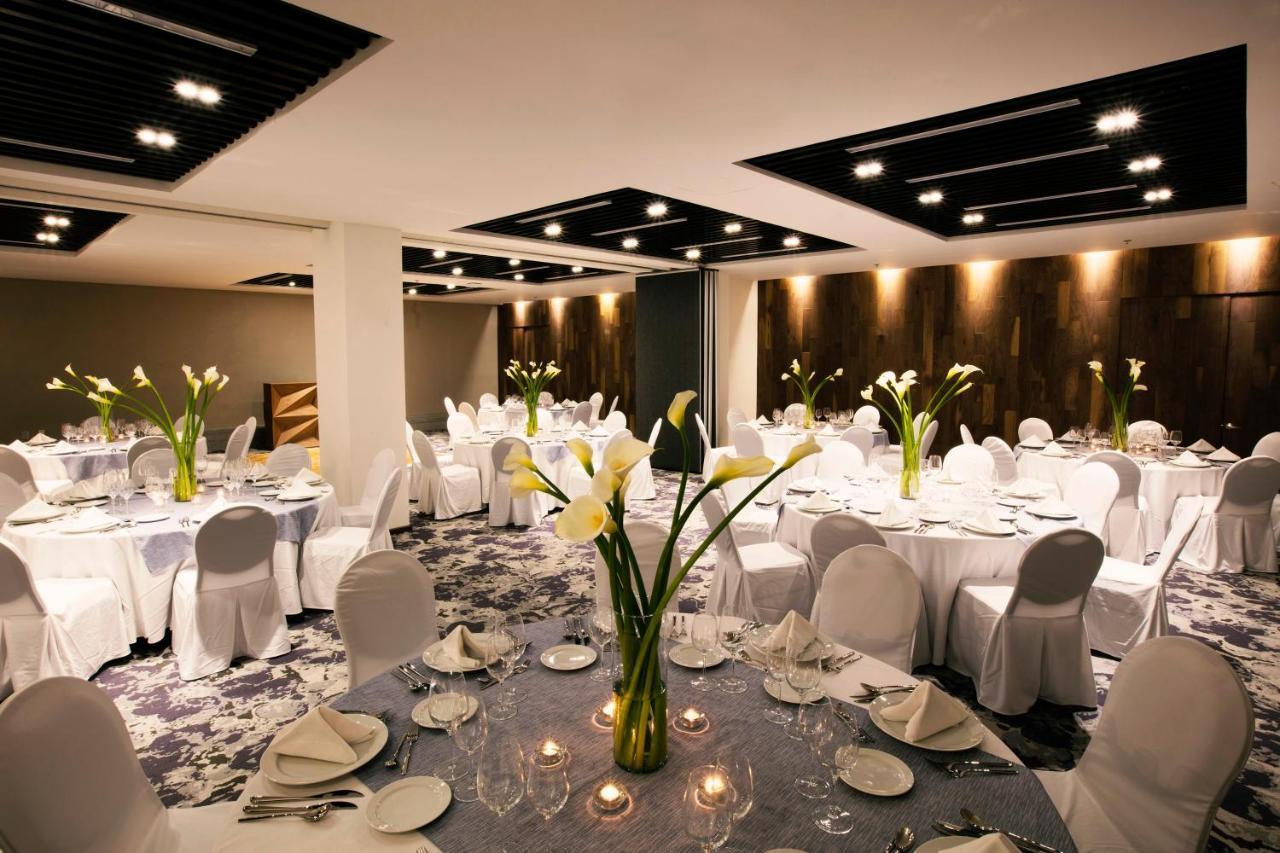 Krystal Grand Insurgentes Hotel