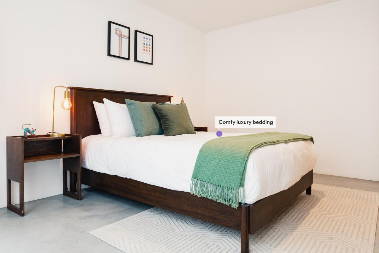 Cozy & Hip Roma Apt With 2 Private Terraces!