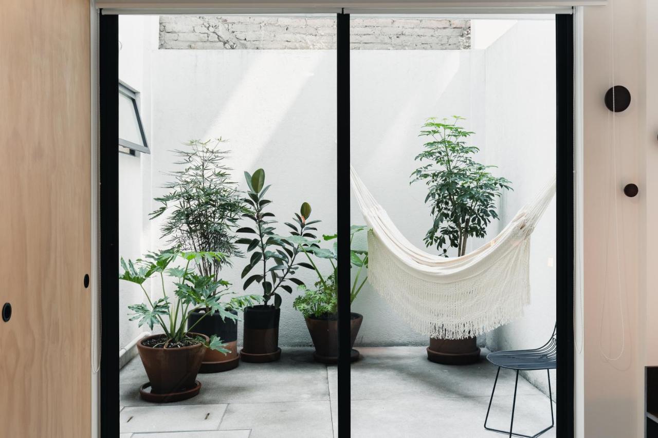 Cozy & Hip Roma Apt With 2 Private Terraces! Apartment Mexico City