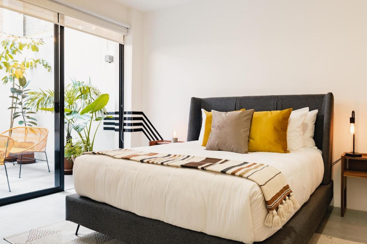 Apartment Cozy & Hip Roma Apt With 2 Private Terraces! *