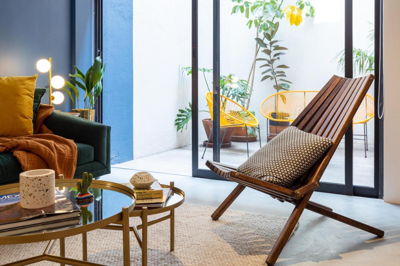 Cozy & Hip Roma Apt With 2 Private Terraces!