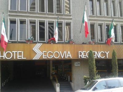 Hotel Segovia Regency