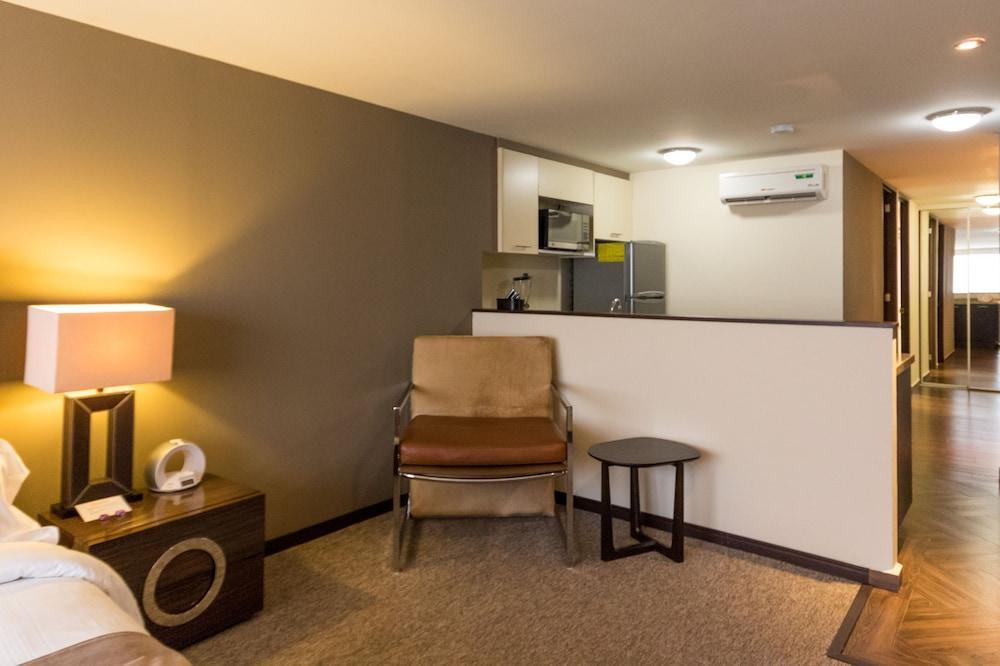 The Place Corporate Apartahotel