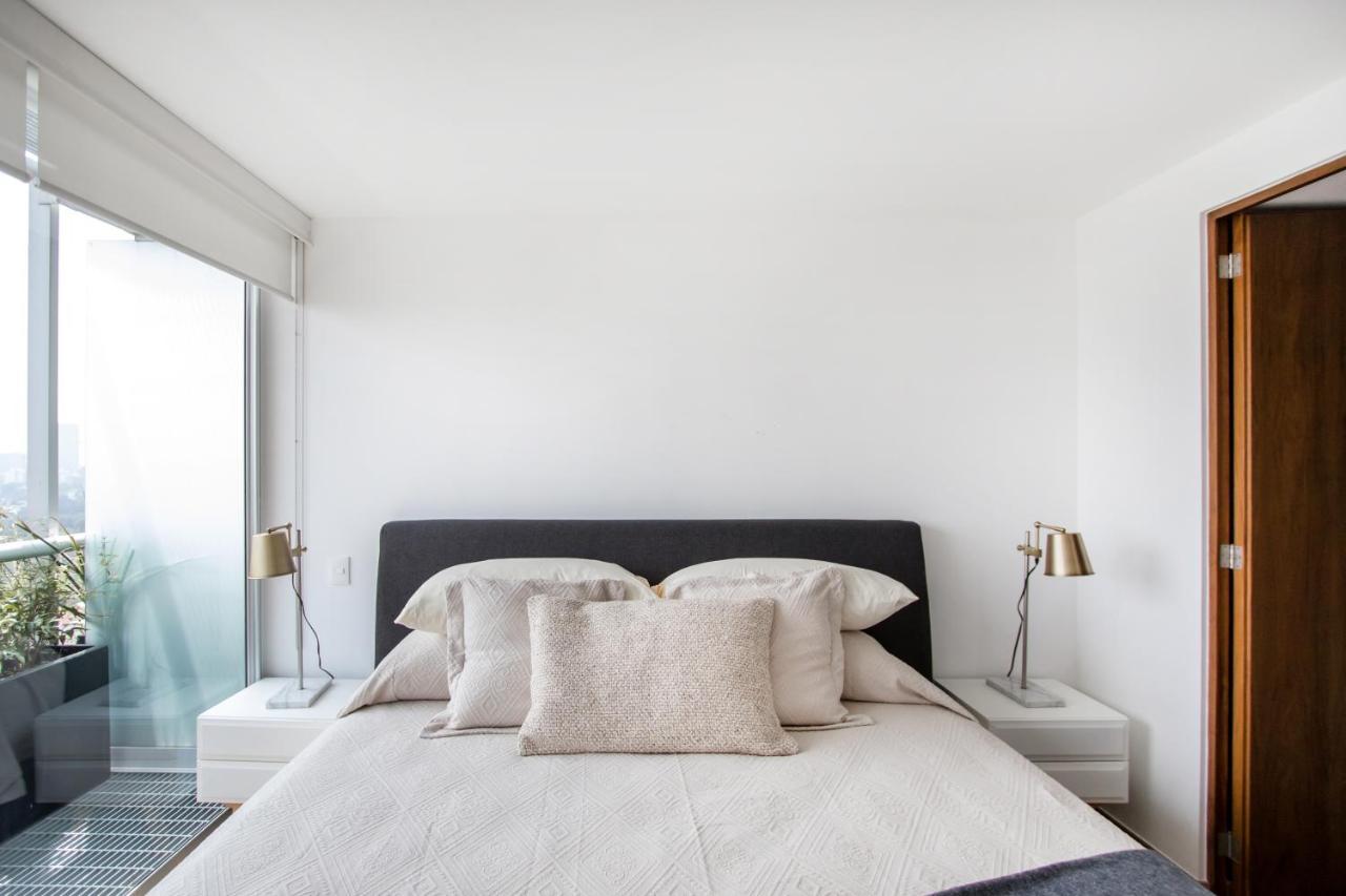 Polancondo By Lmc