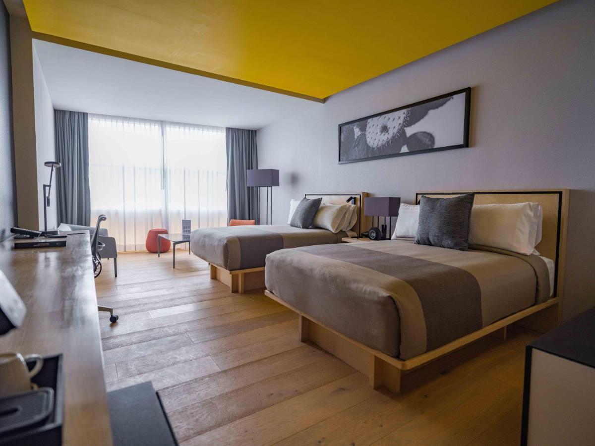 Hotel Galeria Plaza San Jeronimo 5*