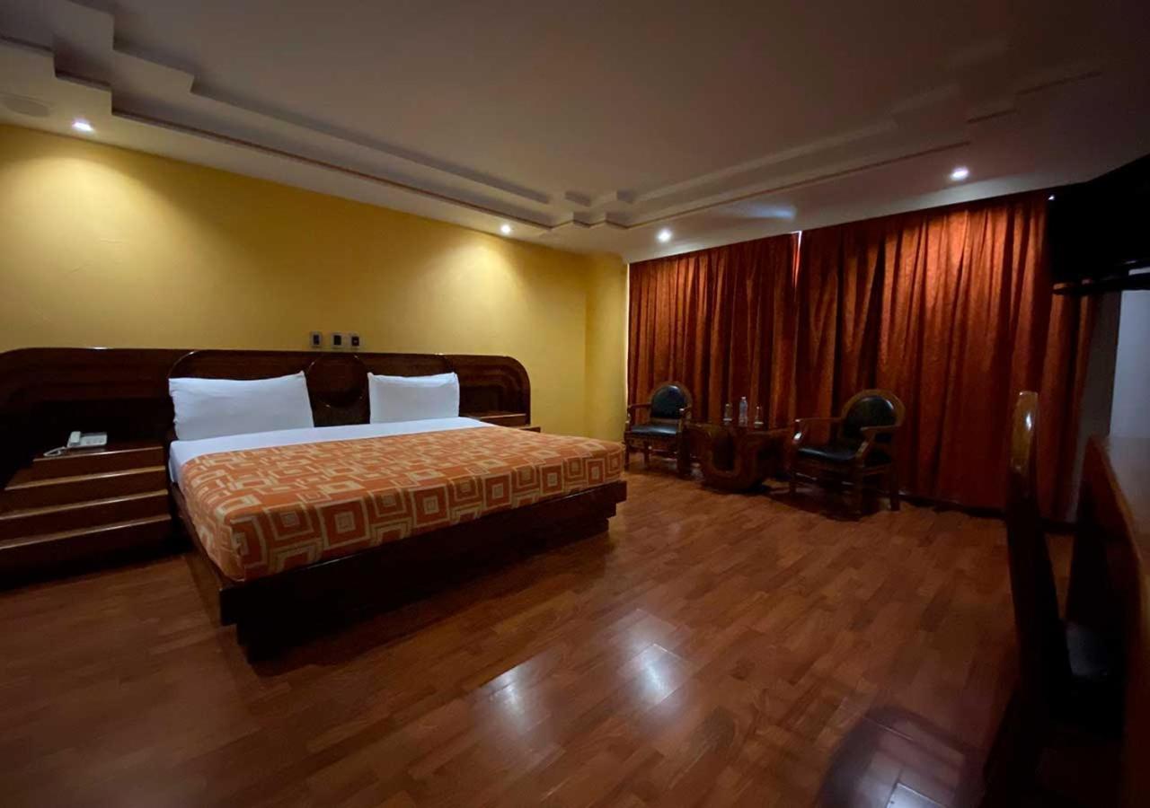 Escala Siglo Xxi Hotel 4*