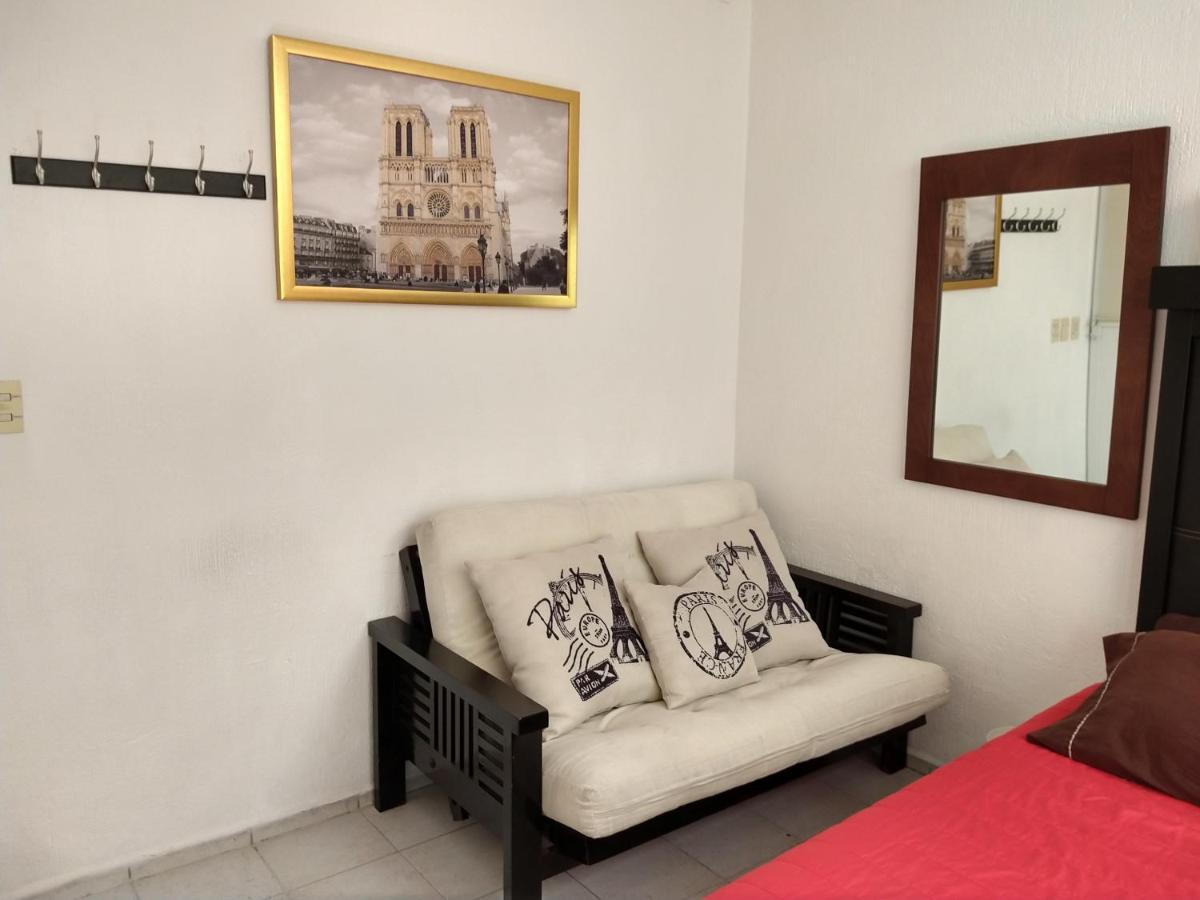 Trojes Cdmx Bed & Breakfast *