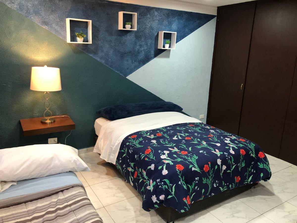 Homestay Caravansaro Horacio 1719 Polanco *