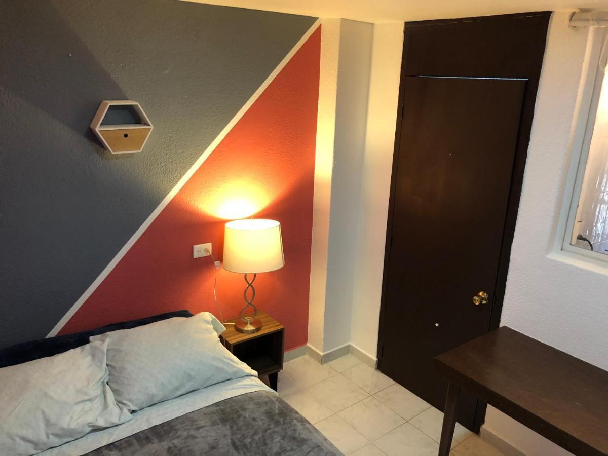 Caravansaro Horacio 1719 Polanco Homestay *