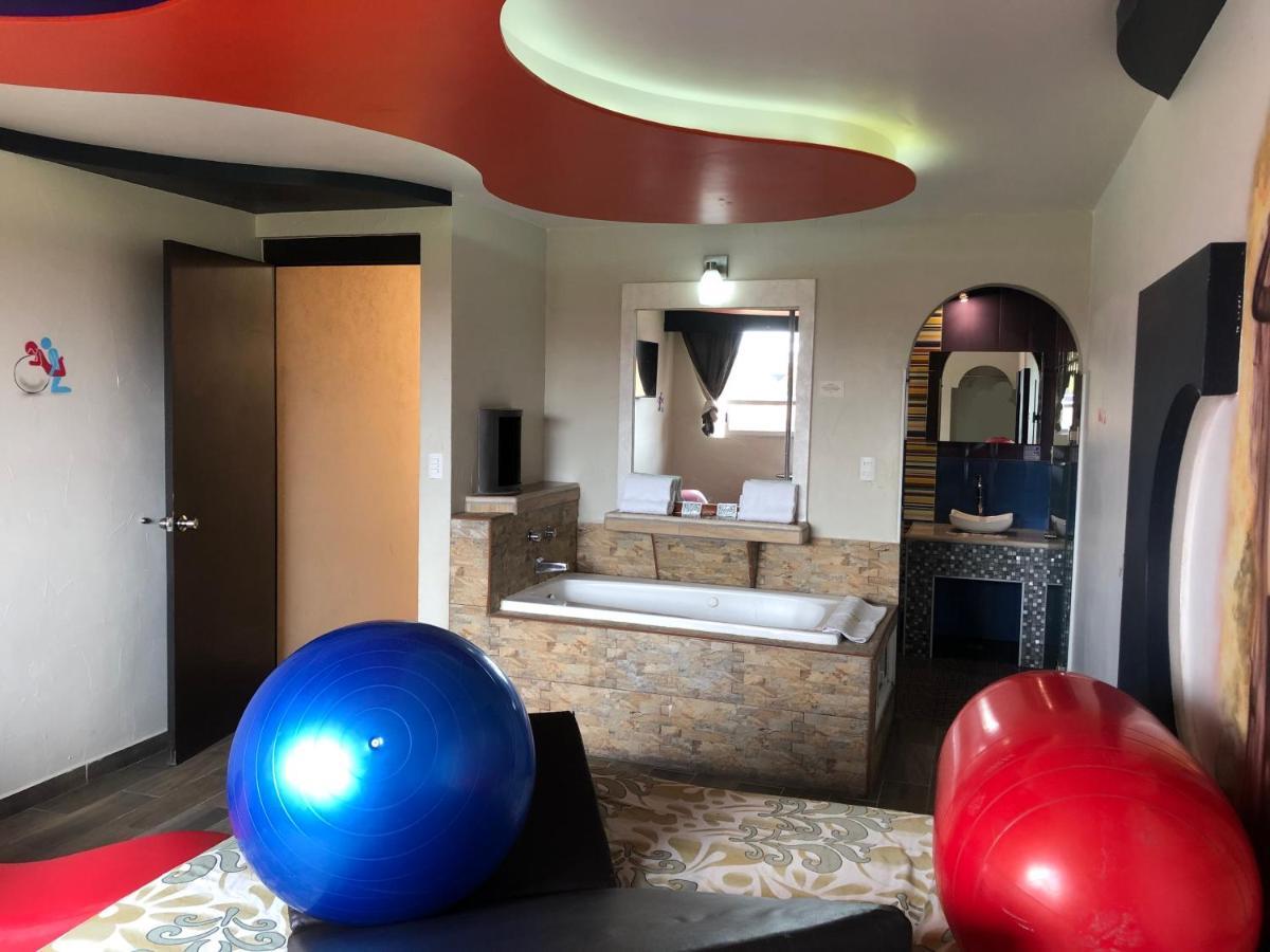 Hotel&villas 7