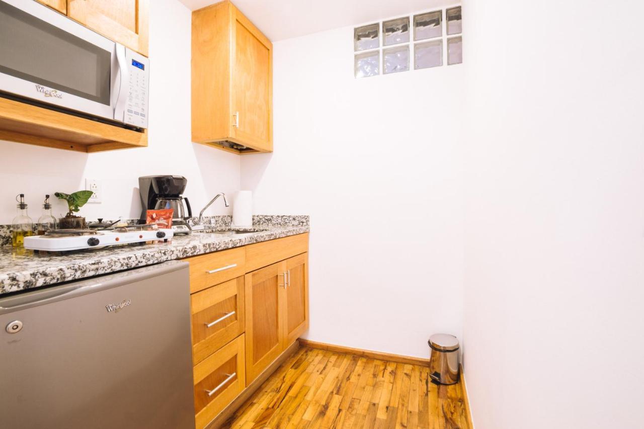 The Gallery Apartment *