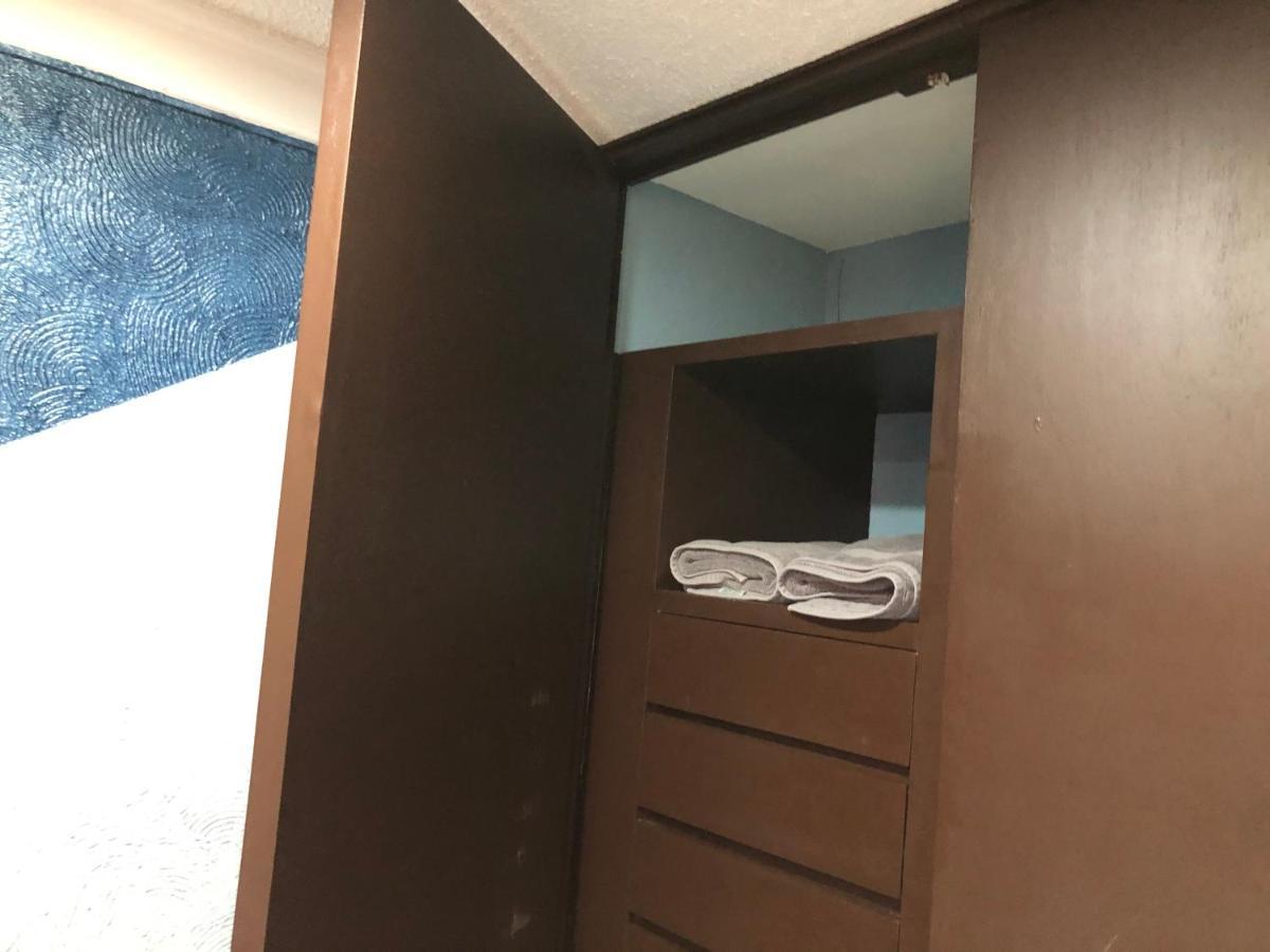 Caravansaro Horacio 1719 Polanco Homestay