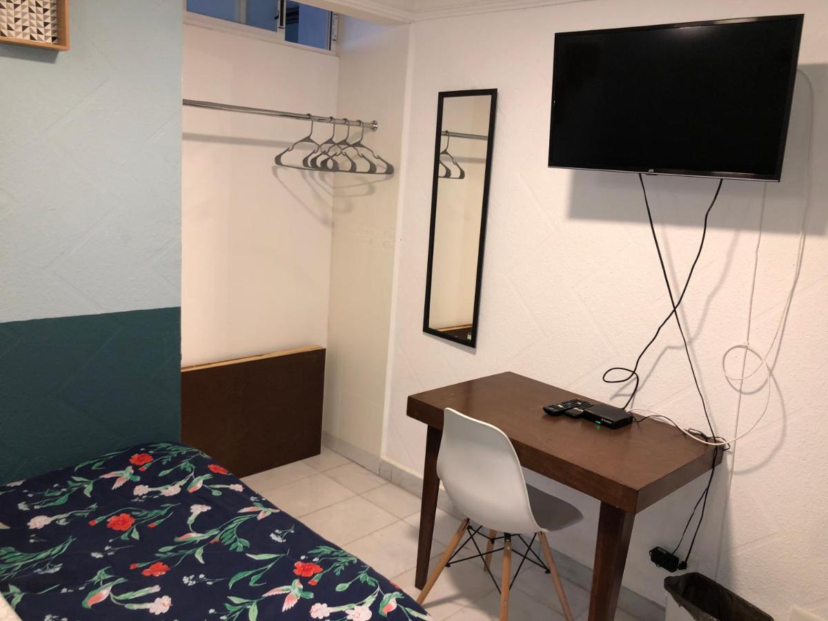 Homestay Caravansaro Horacio 1719 Polanco *
