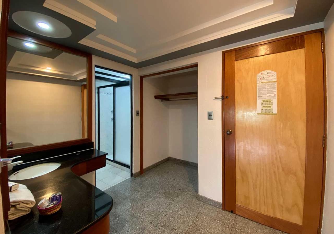 Escala Siglo Xxi Hotel