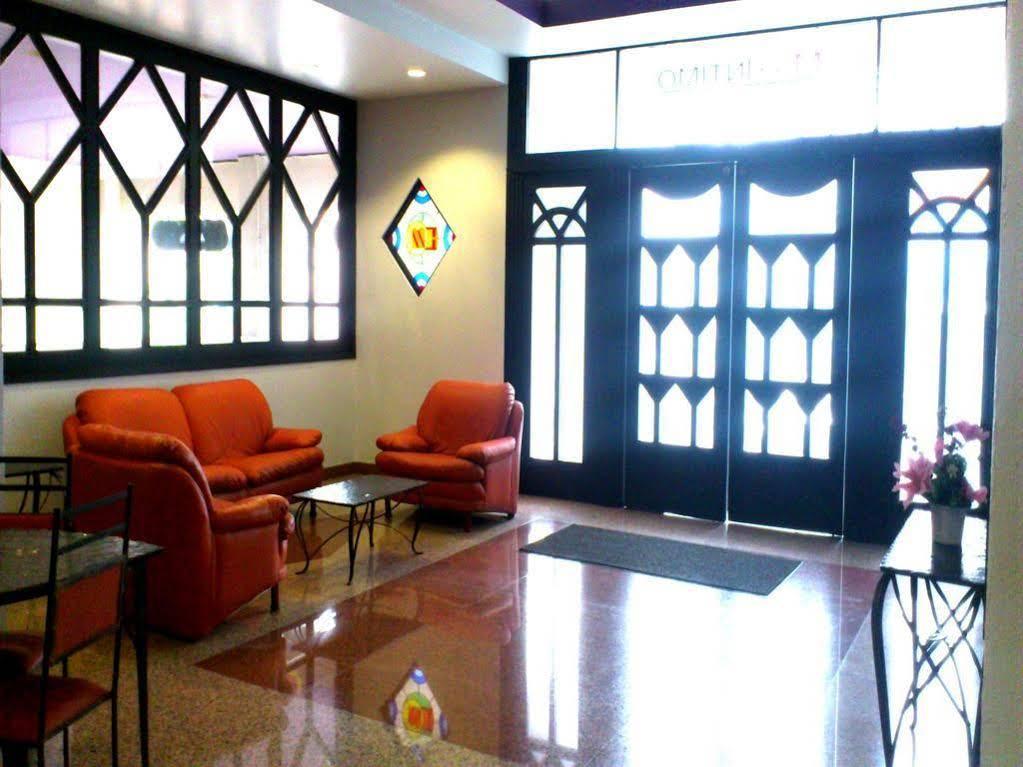Hotel Max 3*