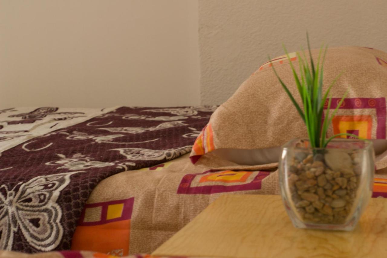 Tokali A 4 Min Del Aeropuerto Homestay
