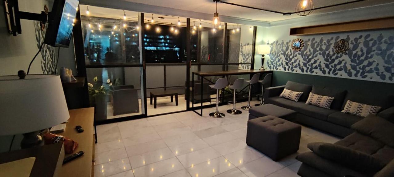 Caravansaro Horacio 1719 Polanco Mexico City