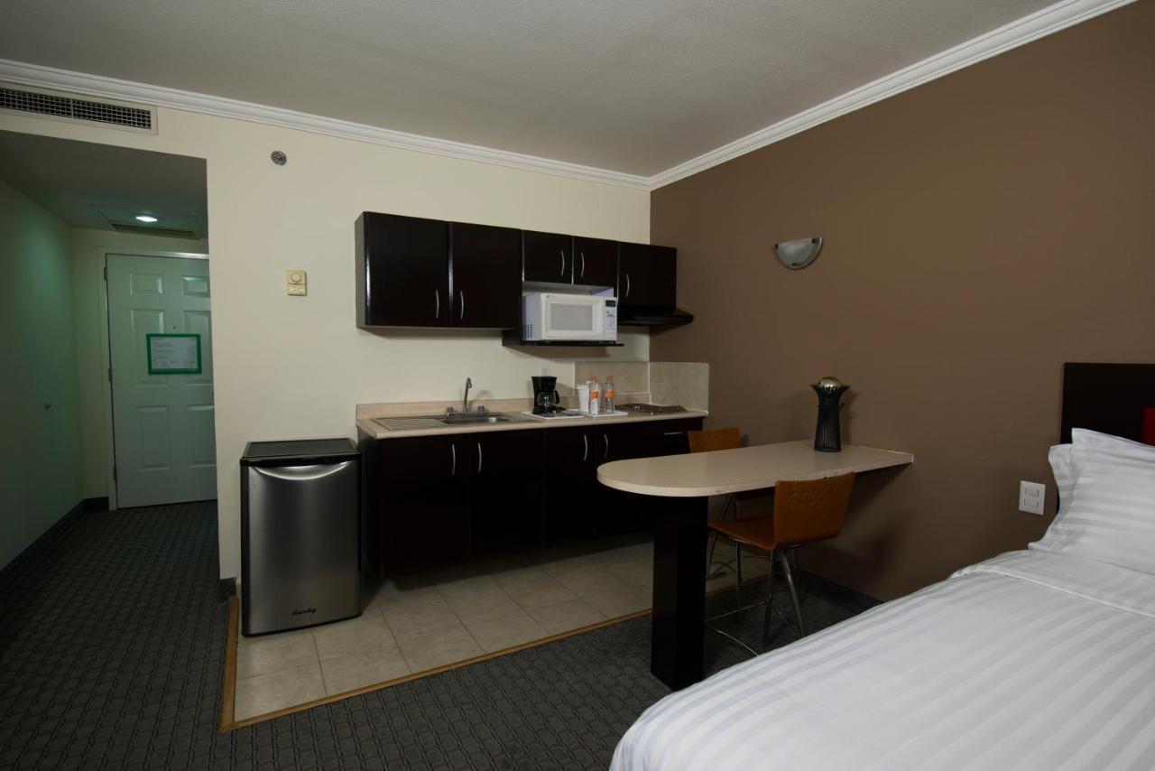 Ramada By Wyndham Ciudad De Perinorte Hotel