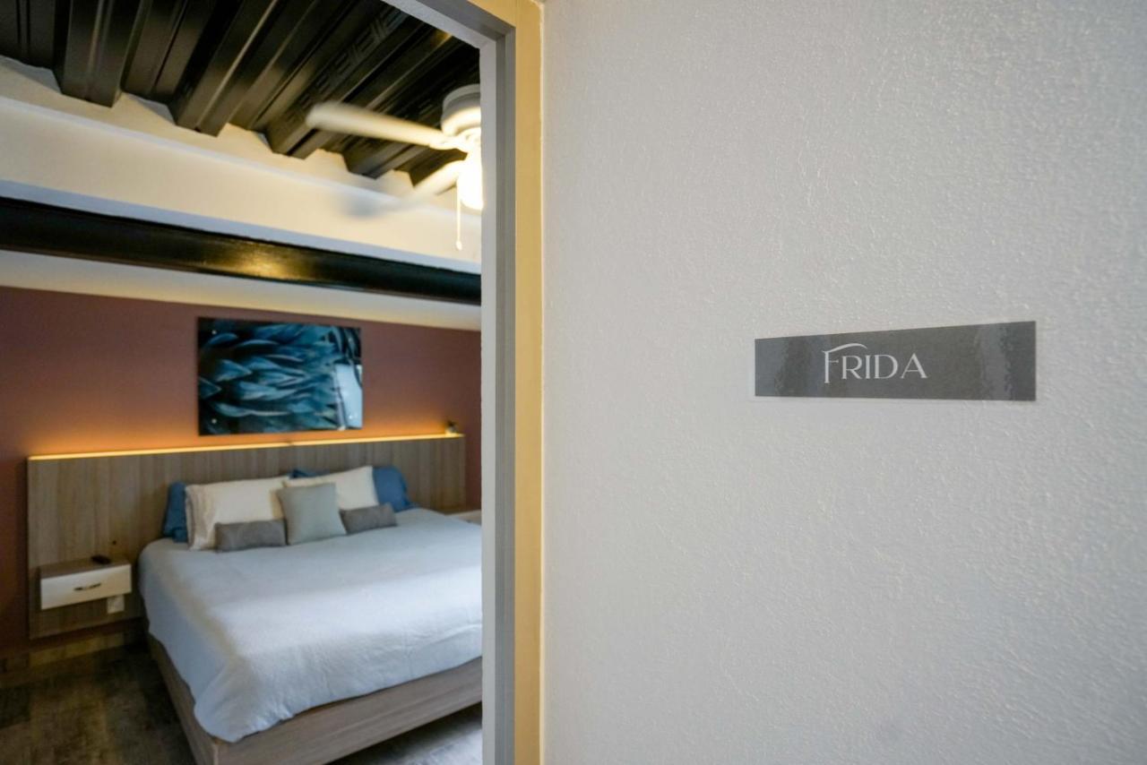 Hostpal Casa Carmelia Condesa - Frida *