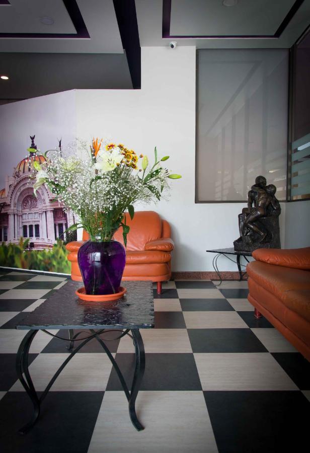 Max Hotel