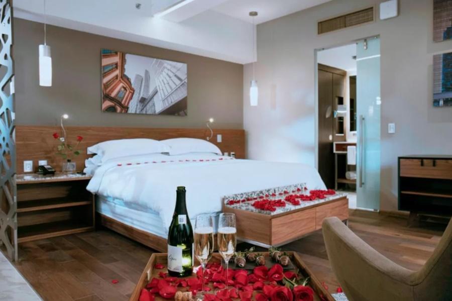 Krystal Grand Insurgentes Hotel 5*
