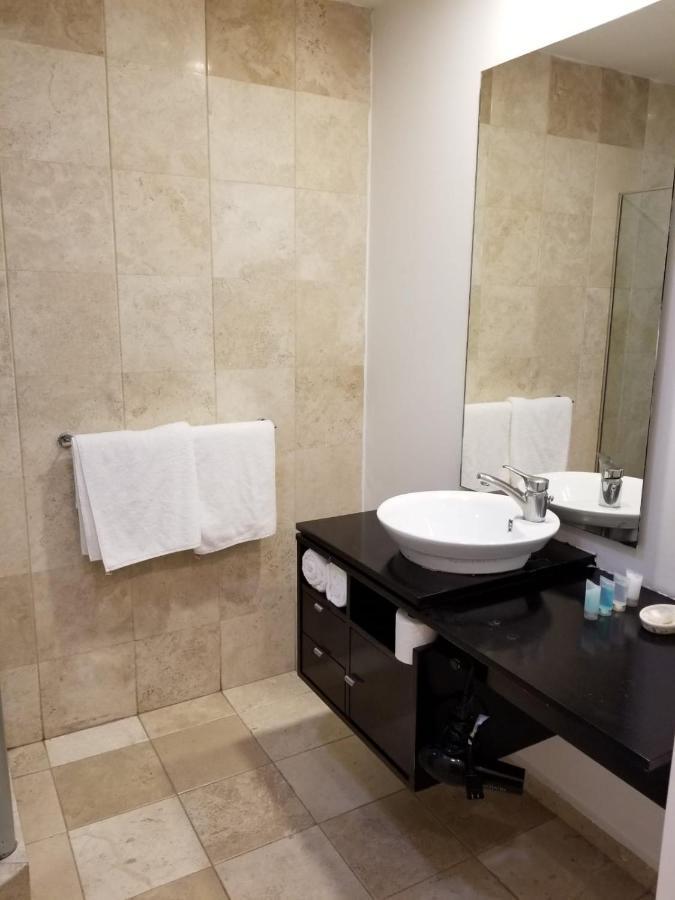 Capitalia Living Santa Fe Apartment Mexico City