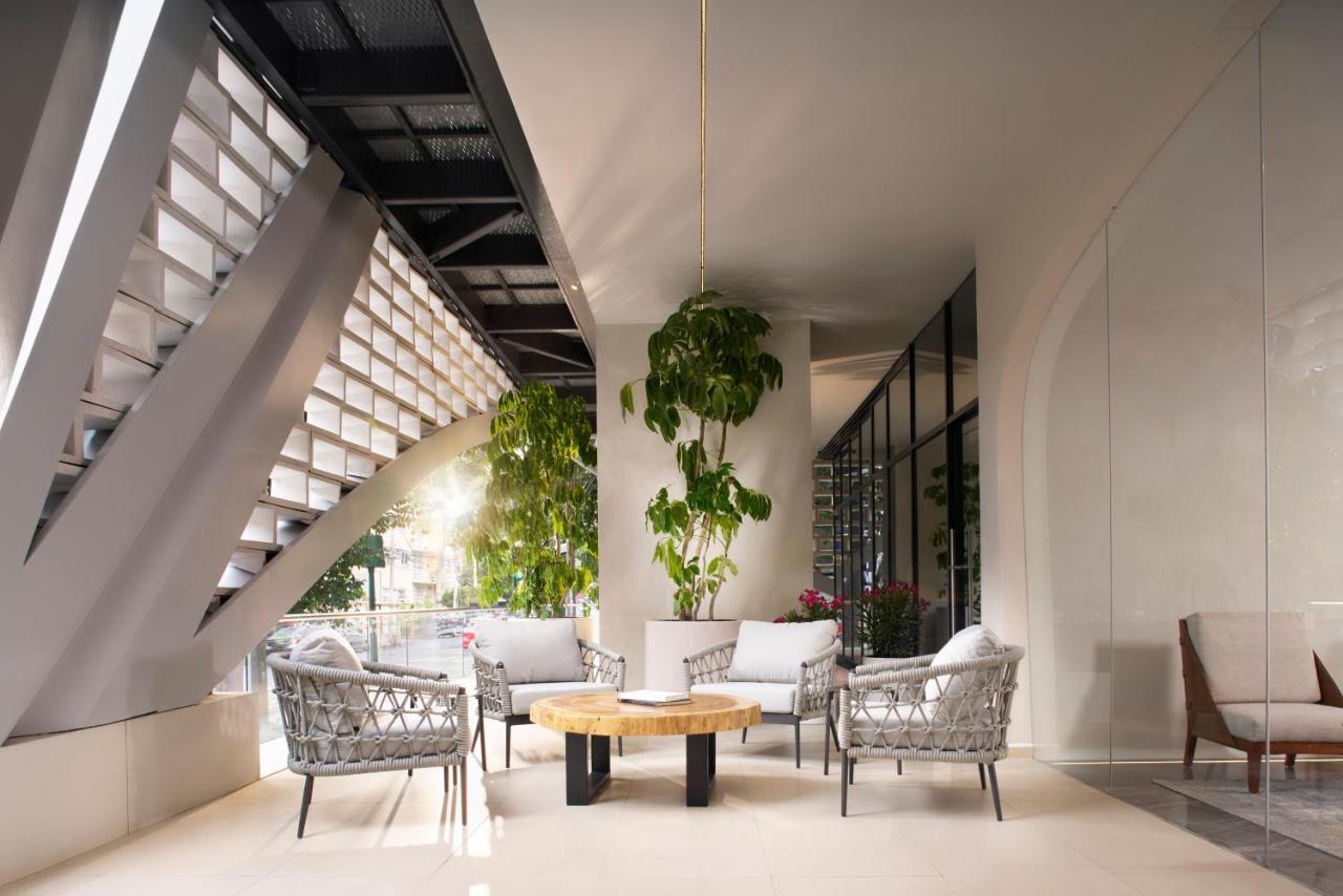 Xoma Boutique By Viadora *