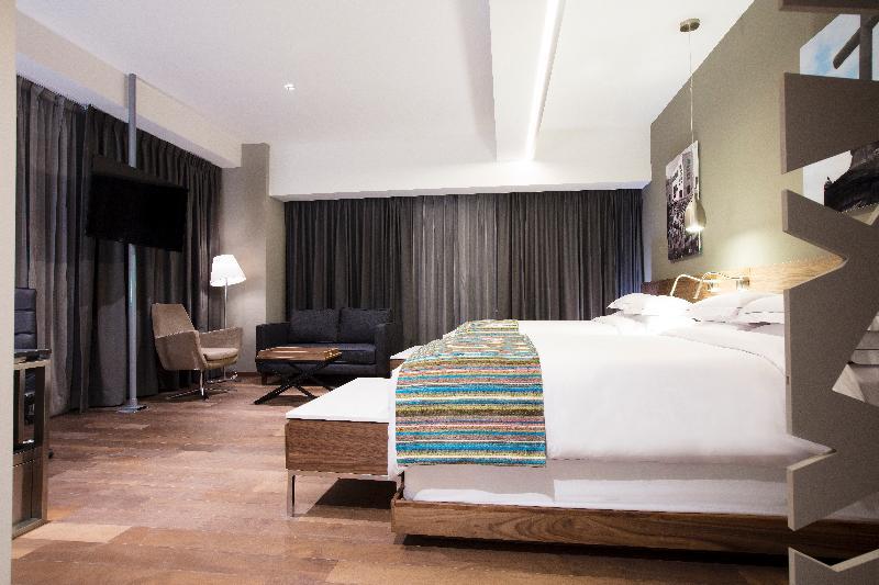 Krystal Grand Insurgentes Mexico City