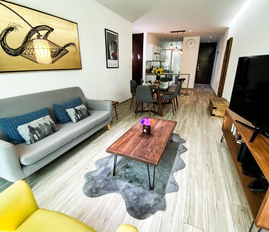 Exclusive In The Heart Of City. *