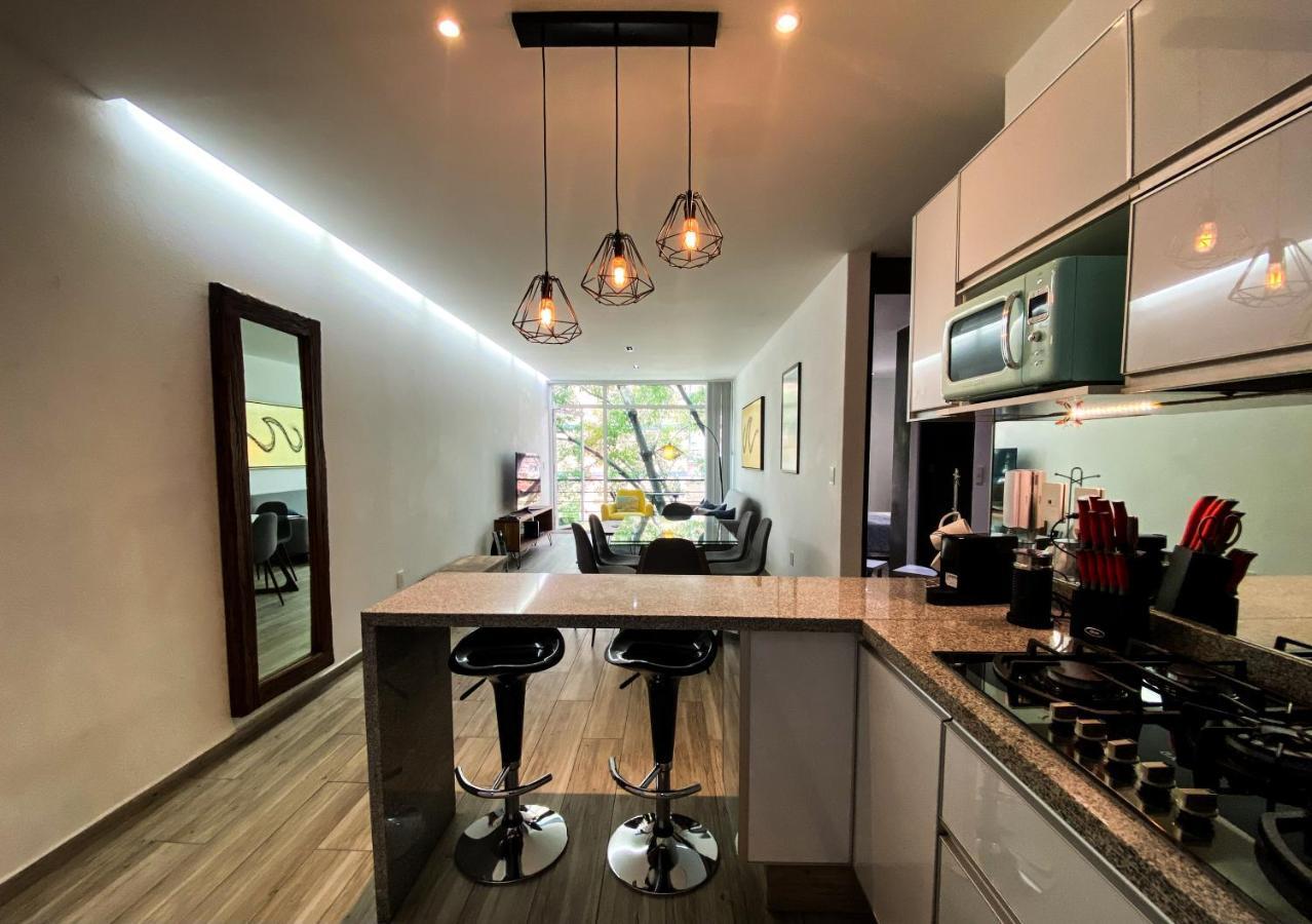Exclusive In The Heart Of City. Apartamento