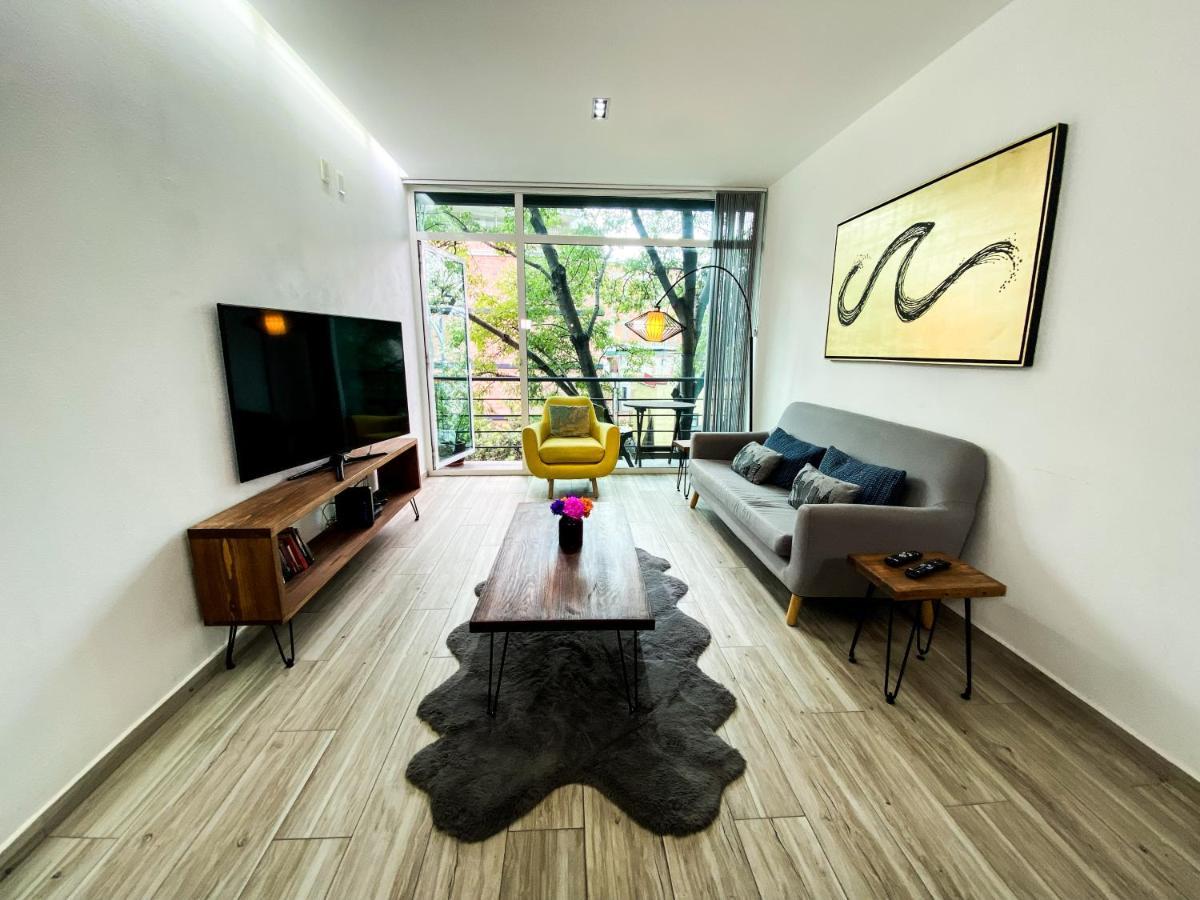 Exclusive In The Heart Of City.