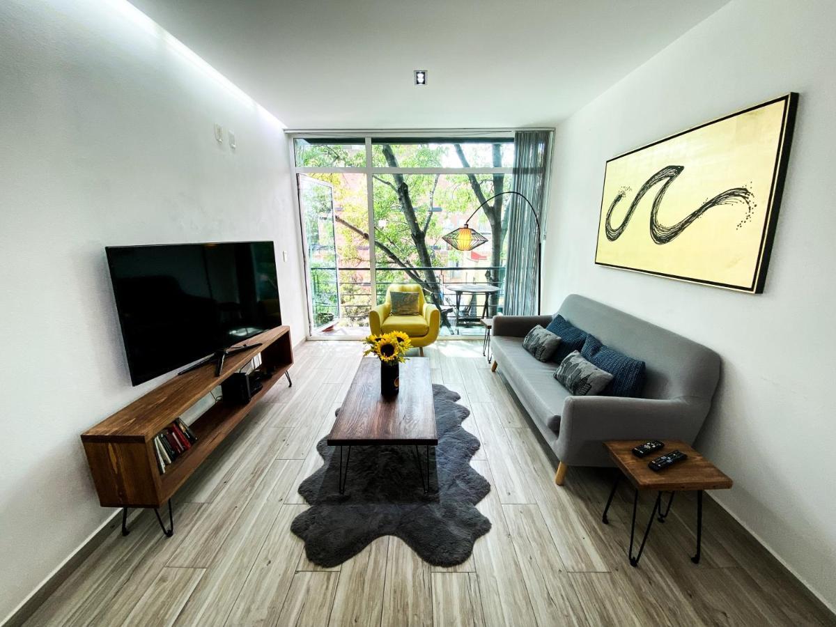 Exclusive In The Heart Of City.