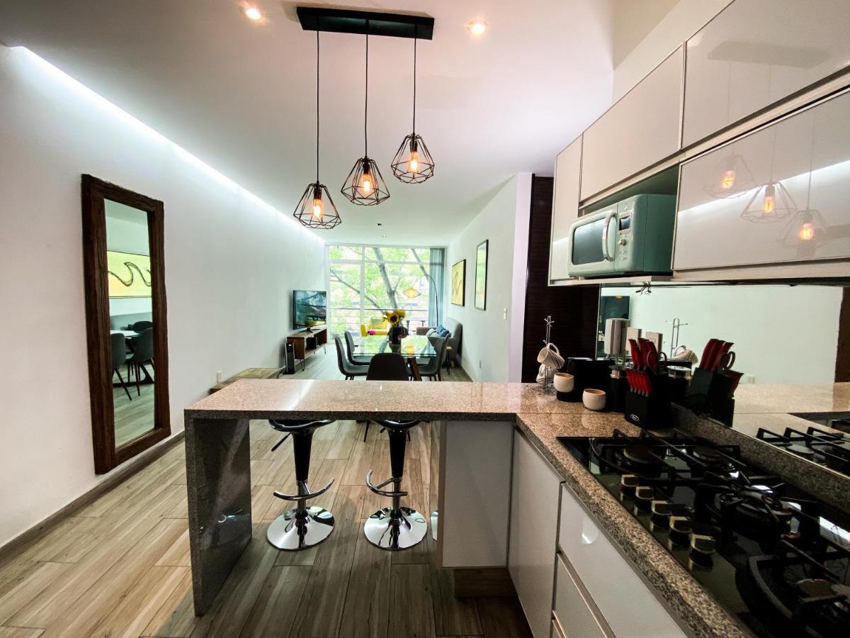 Exclusive In The Heart Of City. Apartamento