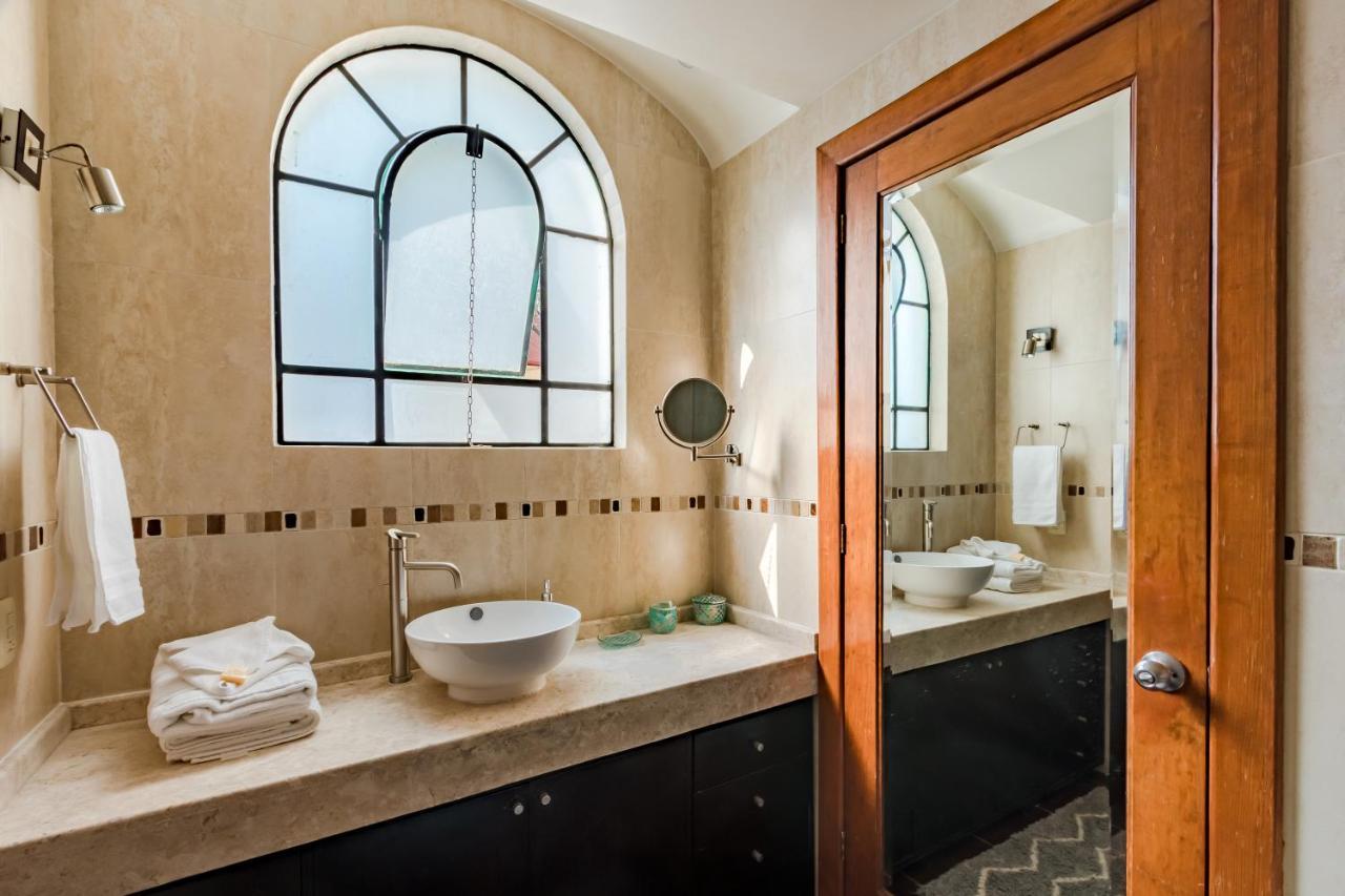 Ayenda Casa Gubidxa Hotel Mexico City