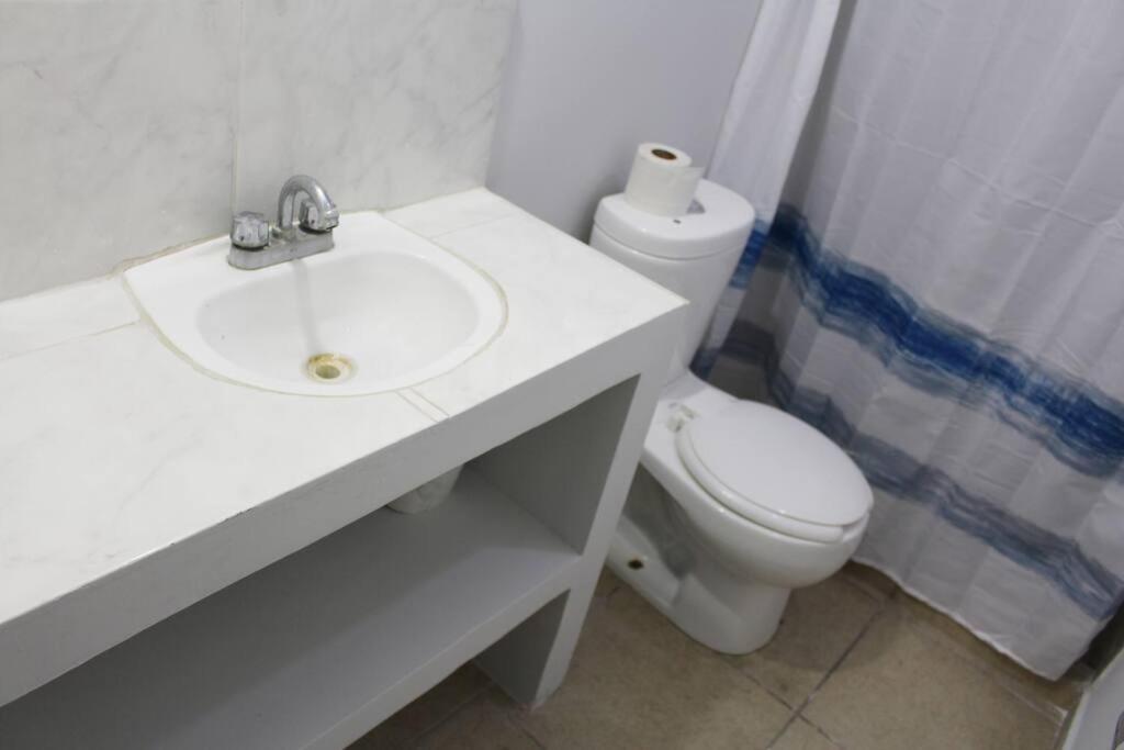 Economico Departamento Equipado Con Excelente Ubicacacion *