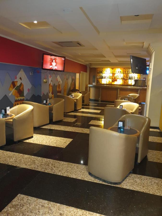 Plaza Camarones - Solo Adultos Hotel