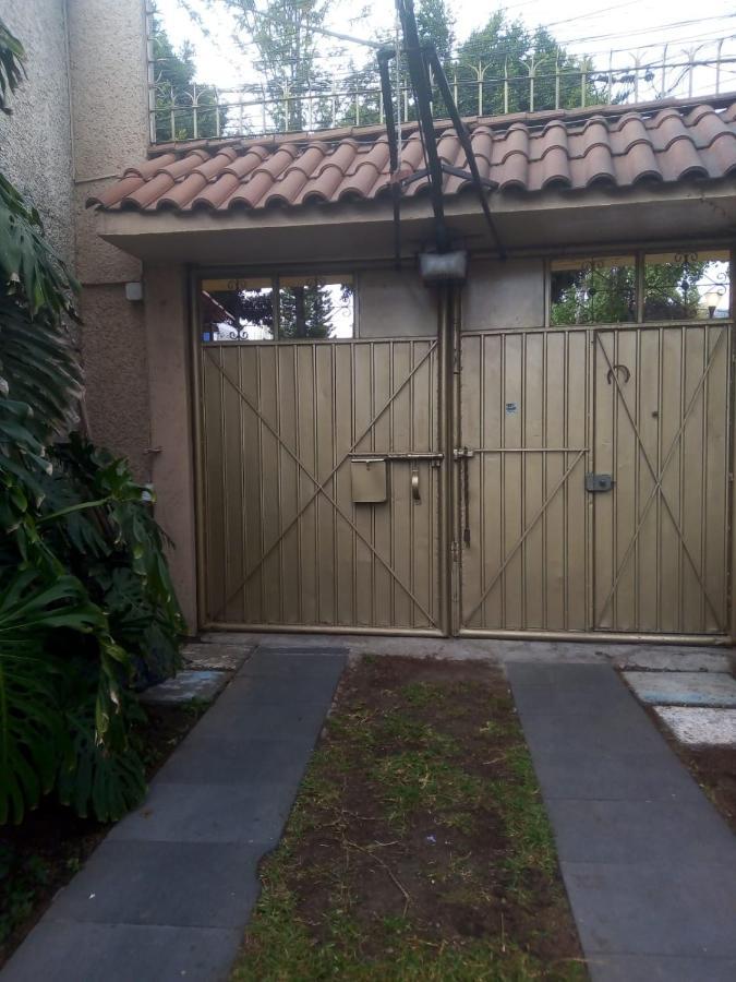 Casita Del Arbol Homestay