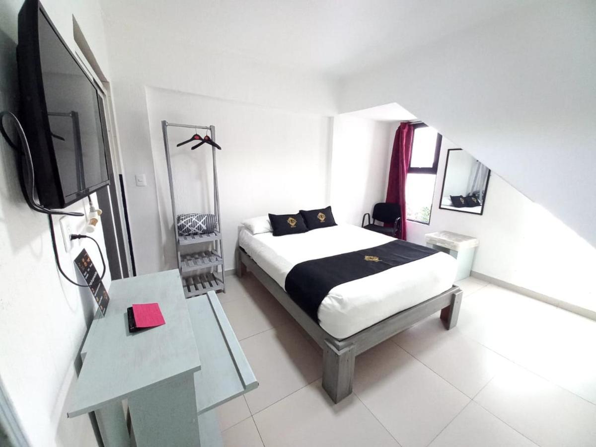 Rch 3* Mexico City