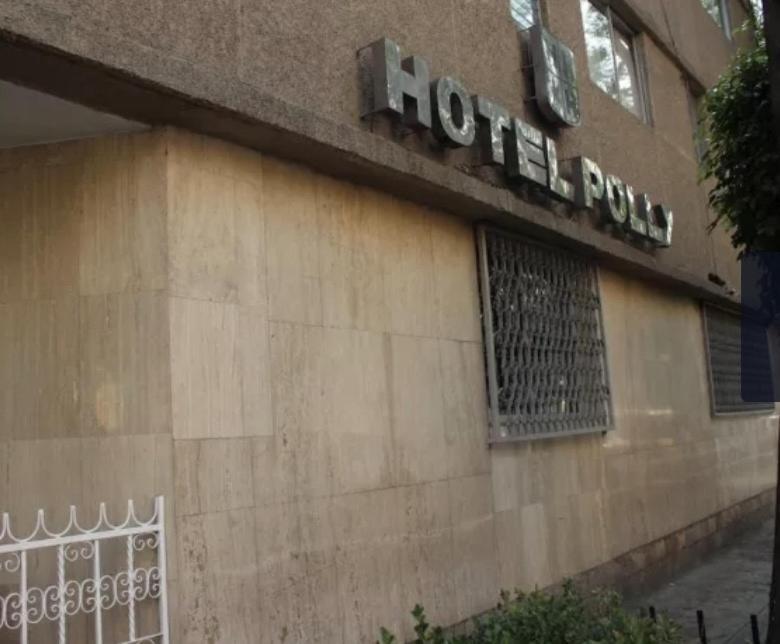 Hotel Polly