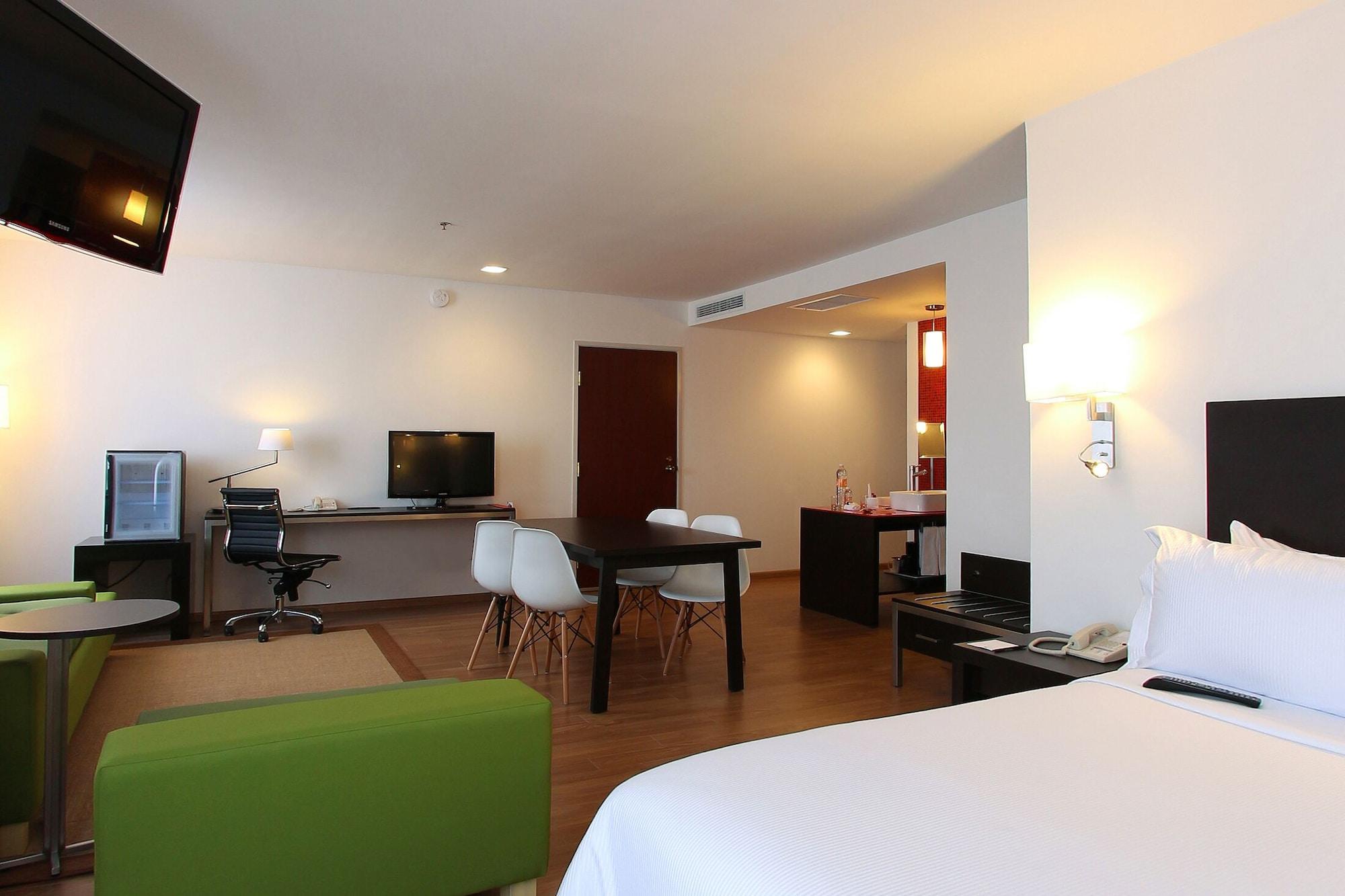 Fiesta Express Naucalpan Hotel