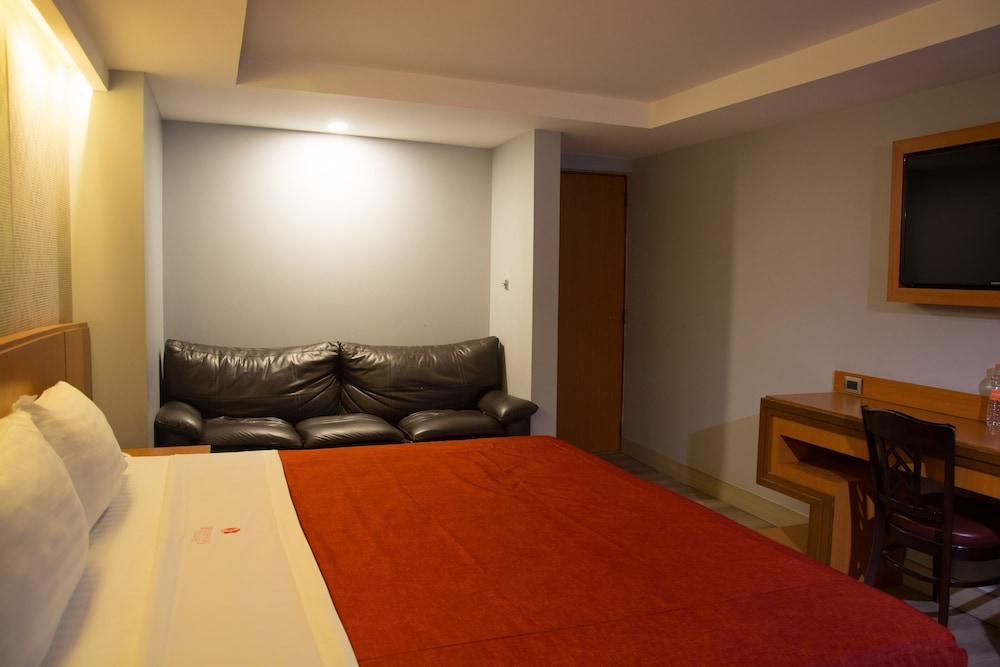 Hotel El Senador