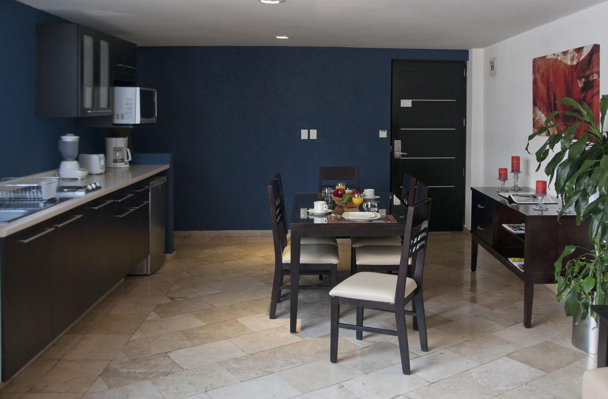 Apartahotel Berna Doce 3*