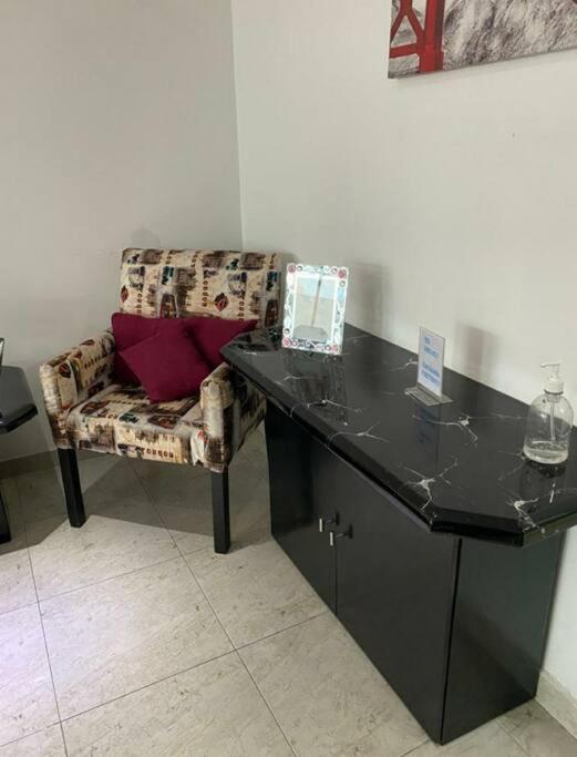 Apartment Depa Frente Al Aeropuerto 8huespedes 103 *