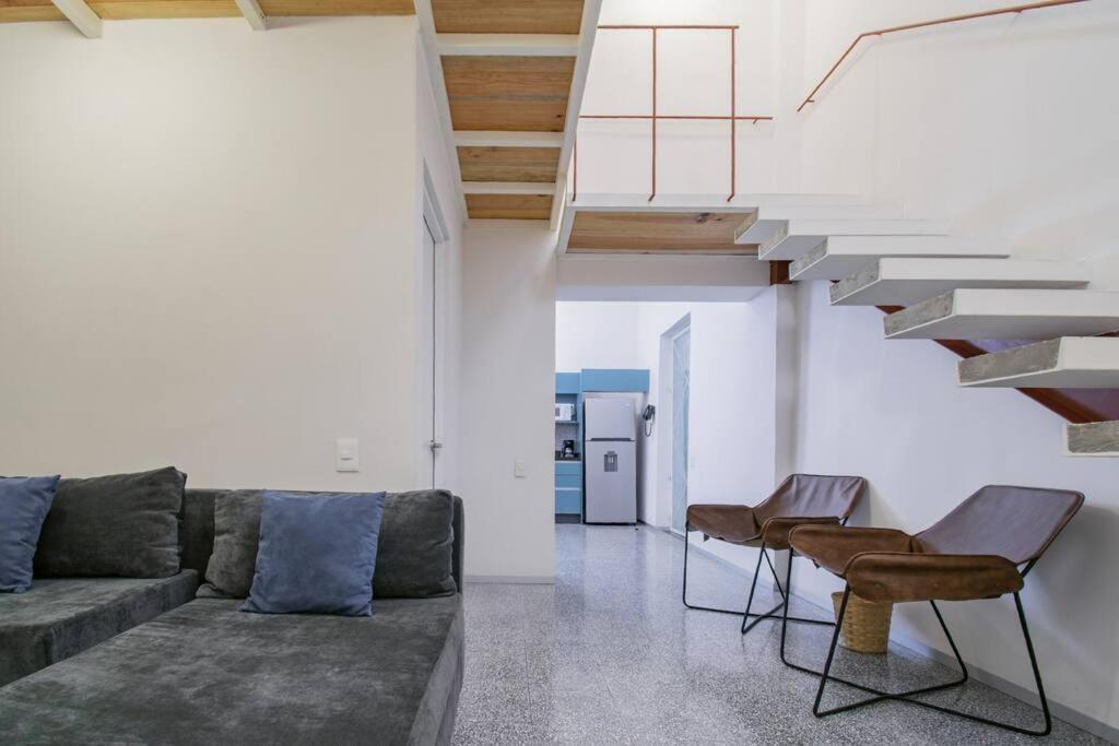 Apartamento 103 Donceles C/tapanco, Centro Histórico Cdmx