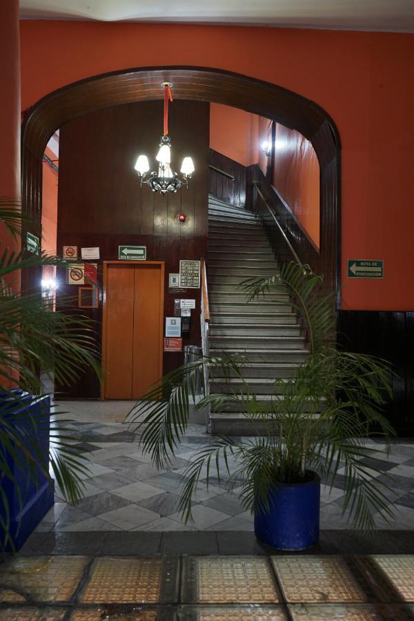 Hotel Isabel Mexico City